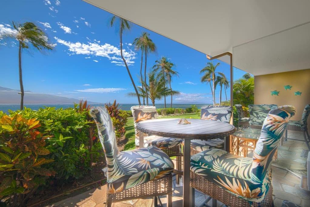 Stunning Maui Direct Ocean Front On The Beach, Walk To Beach From Condo, Watch Turtles, Whales, Ac In All Rooms Ocean View Pool And Spa Wailuku Екстериор снимка