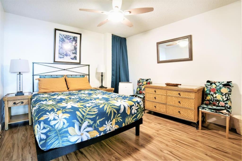 Stunning Maui Direct Ocean Front On The Beach, Walk To Beach From Condo, Watch Turtles, Whales, Ac In All Rooms Ocean View Pool And Spa Wailuku Екстериор снимка