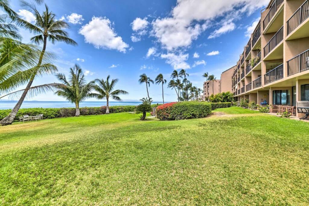 Stunning Maui Direct Ocean Front On The Beach, Walk To Beach From Condo, Watch Turtles, Whales, Ac In All Rooms Ocean View Pool And Spa Wailuku Екстериор снимка