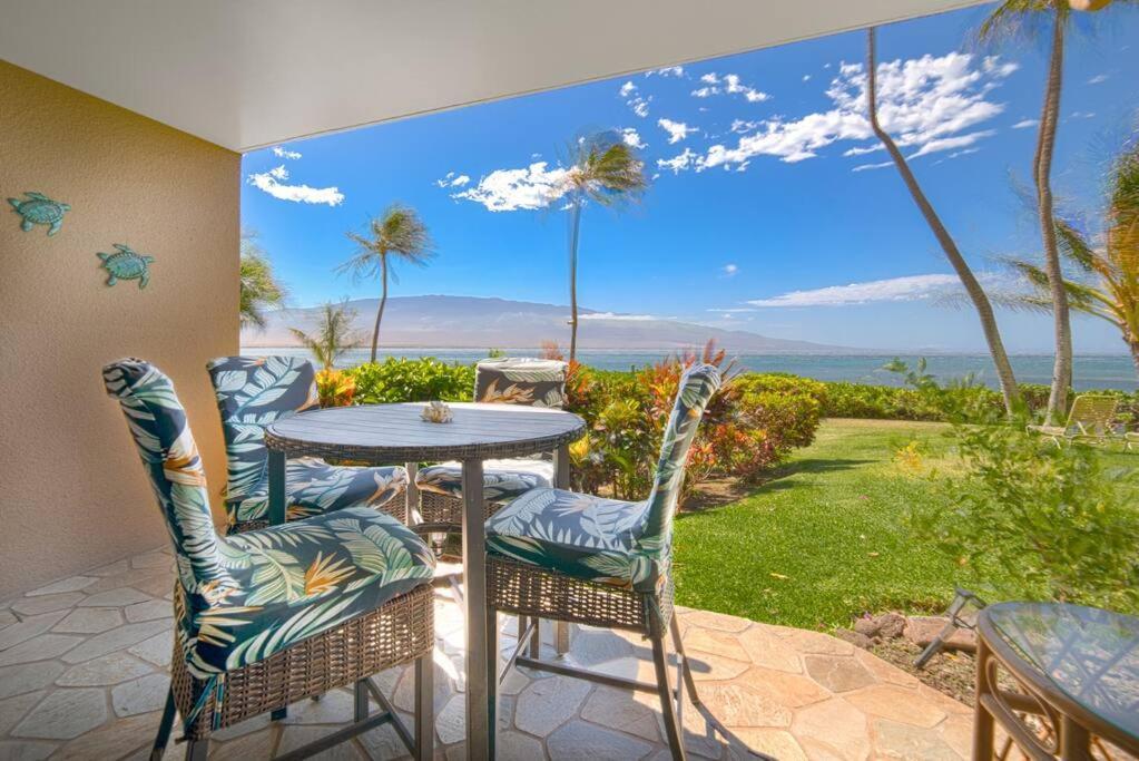 Stunning Maui Direct Ocean Front On The Beach, Walk To Beach From Condo, Watch Turtles, Whales, Ac In All Rooms Ocean View Pool And Spa Wailuku Екстериор снимка